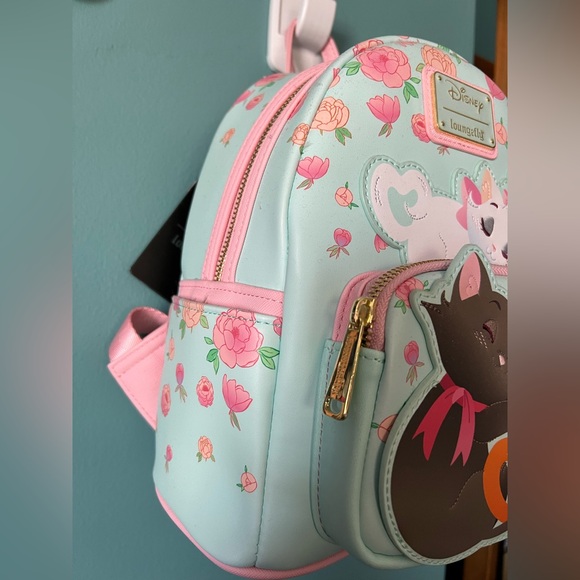NWT Disney Loungefly The Aristocats Sleeping Kittens Mini Backpack Exclusive - Picture 3 of 10